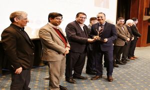 مروری بر عملکرد «هافمن» در سال 98