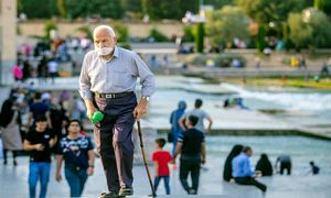 دور جدید انتقادات به افزایش حقوق بازنشستگان